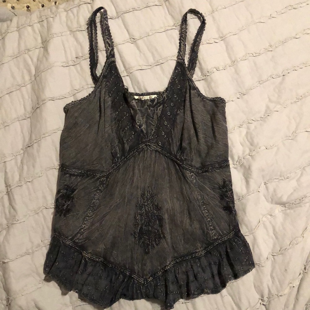 Charcoal tank with cool detailing